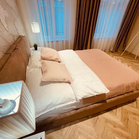 Kobiela Apartments Family Delux Ktw City Center Katoviçe Dış mekan fotoğraf