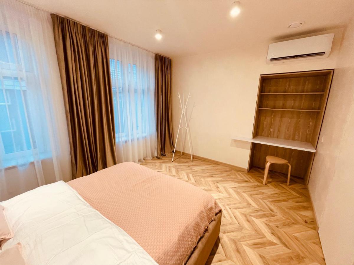 Kobiela Apartments Family Delux Ktw City Center Katoviçe Dış mekan fotoğraf